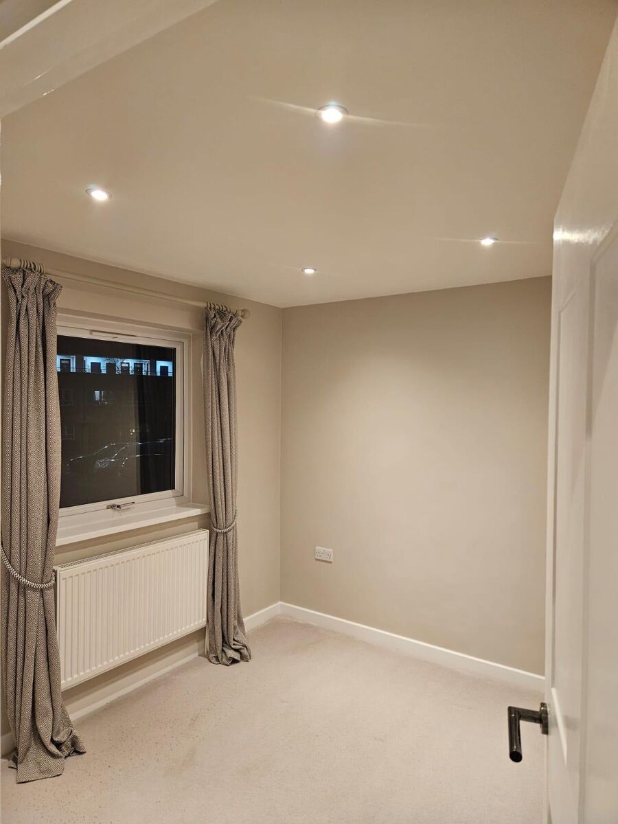 painter and decorator near me Chelsea